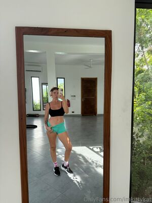 Imkittykat Nude Photos photo 25