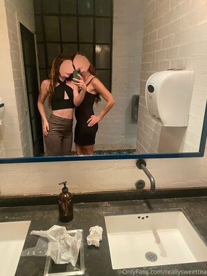 Neversatisfiedxo Nude Photos photo 30