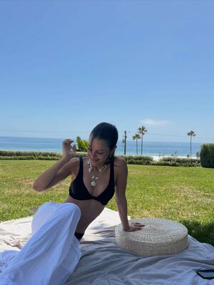 ItsIzzyPaige Nude Photos photo 11