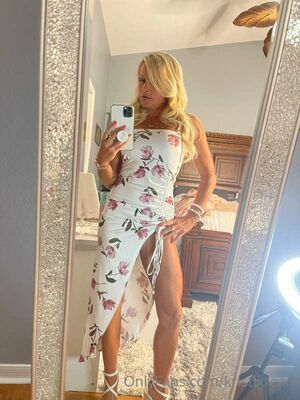 KristiKreamVIP Nude Photos photo 36
