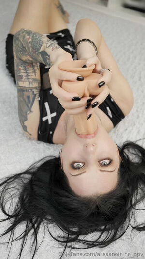 Alissa Noir Nude Photos photo 177