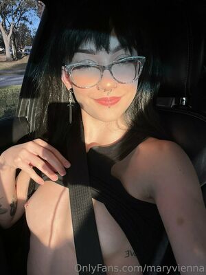 Maryvienna Nude Photos photo 41