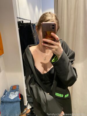 Sweetieskitties Nude Photos photo 17