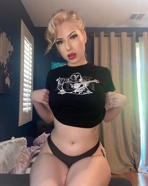 Holly Baby Nude Photos photo 26