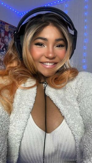 Bbwkittyattack Nude Photos photo 47