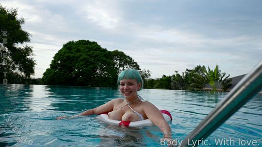 Body Lyric Nude Photos photo 3