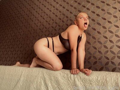 Body Lyric Nude Photos photo 74