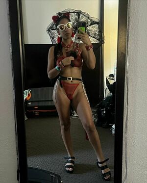 Claire Black Nude Photos photo 61