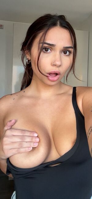 Kaia Martin Nude Photos photo 20