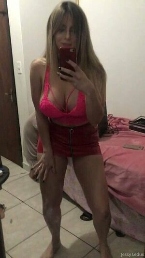Jessy Ledux Nude Photos photo 36