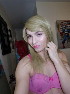Luna Bella Nude Photos photo 34