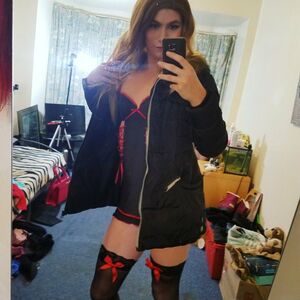 Luna Bella Nude Photos photo 45