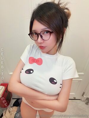 Potato Godzilla Nude Photos photo 27
