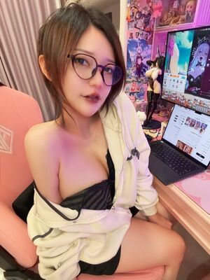 Potato Godzilla Nude Photos photo 44