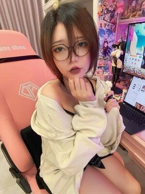Potato Godzilla Nude Photos photo 46