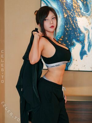 Potato Godzilla Nude Photos photo 212