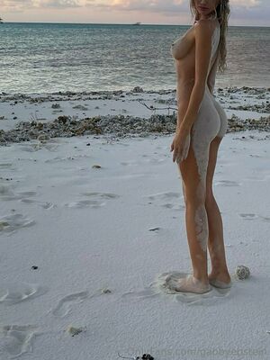 Gabby Epstein Nude Photos photo 88