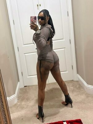Sexyred_Mc Nude Photos photo 1