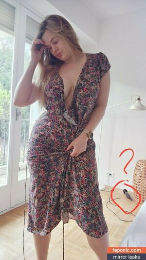 Lilli Luxe Nude Photos photo 186