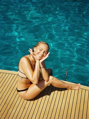Jordyn Jones Nude Photos photo 34