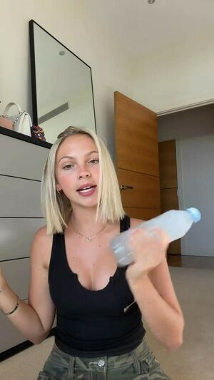 Jordyn Jones Nude Photos photo 117