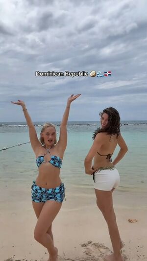 Jordyn Jones Nude Photos photo 253