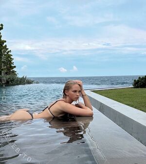 Jordyn Jones Nude Photos photo 270
