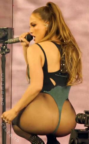 Jennifer Lopez Nude Photos photo 20