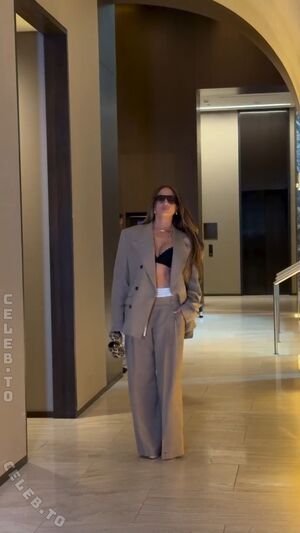 Jennifer Lopez Nude Photos photo 32