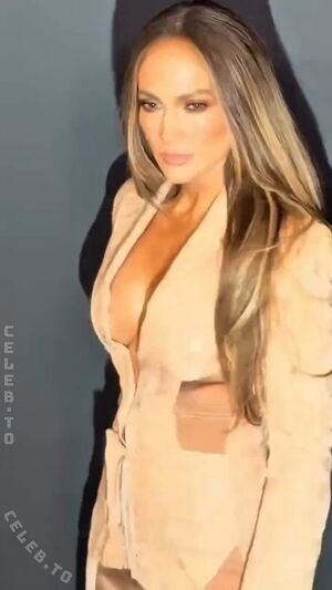 Jennifer Lopez Nude Photos photo 47