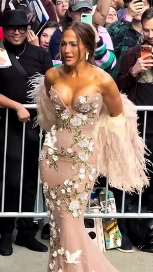 Jennifer Lopez Nude Photos photo 115