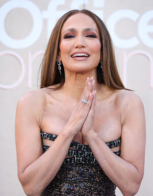 Jennifer Lopez Nude Photos photo 150