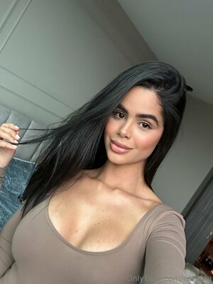 Estefaa Nude Photos photo 17