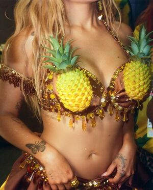 Karol G Nude Photos photo 215