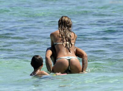 Belen Rodriguez Nude Photos photo 180