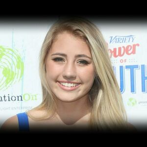 Lia Marie Johnson Nude Photos photo 22