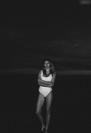 Lia Marie Johnson Nude Photos photo 40