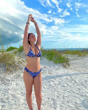 Lia Marie Johnson Nude Photos photo 75