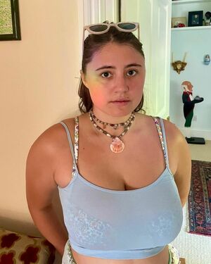 Lia Marie Johnson Nude Photos photo 126