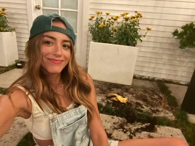 Chloe Bennet Nude Photos photo 104