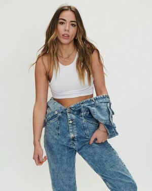 Chloe Bennet Nude Photos photo 182