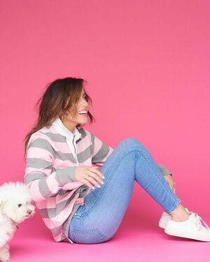 Chloe Bennet Nude Photos photo 187