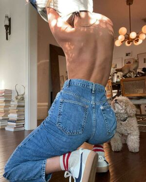 Chloe Bennet Nude Photos photo 191
