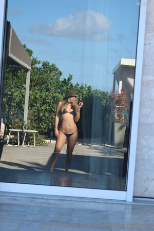 Dinglederper Nude Photos photo 94