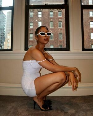 Liza Koshy Nude Photos photo 211