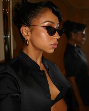 Liza Koshy Nude Photos photo 212