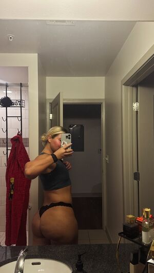 Rharri Rhound Nude Photos photo 32
