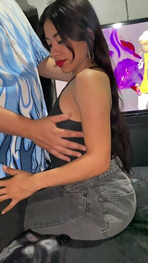 Yaresita Small Nude Photos photo 7