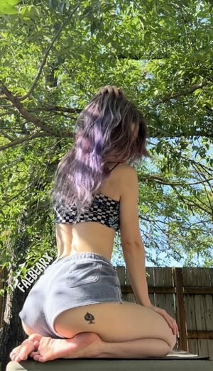Faebearx Nude Photos photo 25
