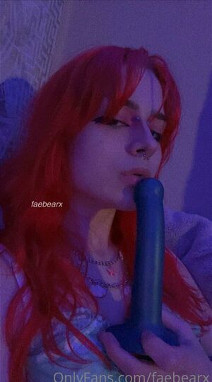 Faebearx Nude Photos photo 37